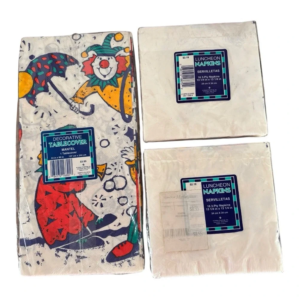 Lot Of 2Vintage Gibson‎ Clown with Balloons Luncheon Napkins 16 ct 1 Table Cover